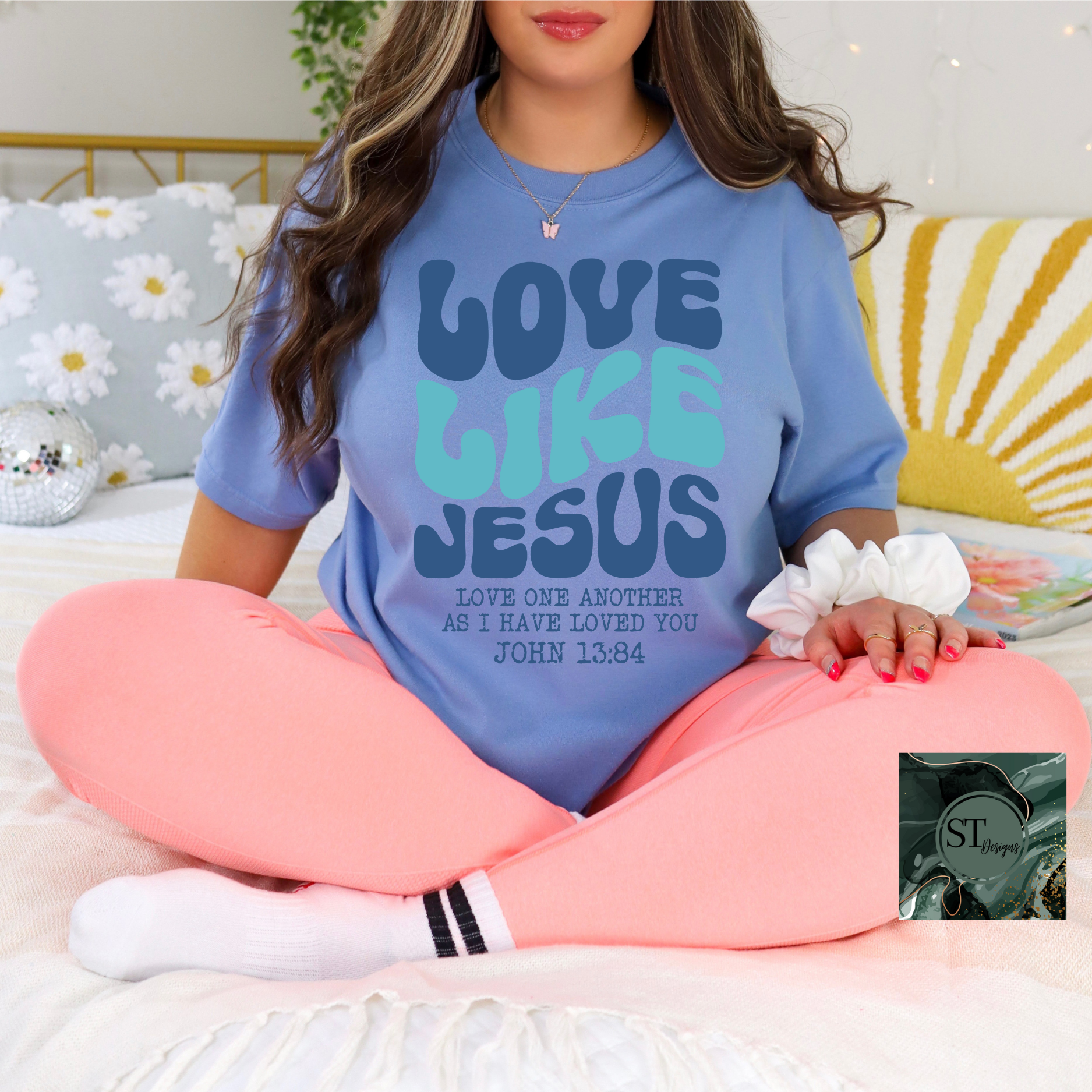 Womens Love Like Jesus T-shirt